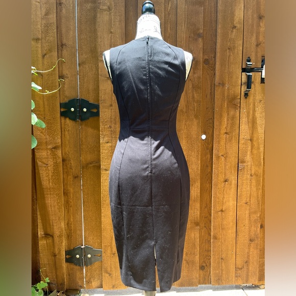H&M Sheath Bodycon Sleeveless Midi Little Black Dress Size 6 EUC - Picture 3 of 9